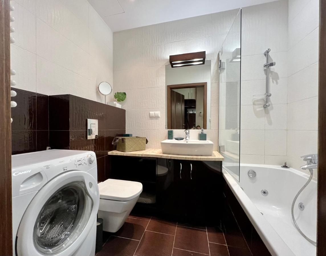 Platinum Tower Green Star Apart Apartment Varşovia Exterior foto