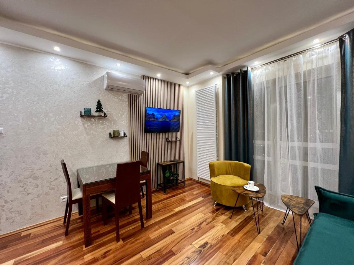 Platinum Tower Green Star Apart Apartment Varşovia Exterior foto