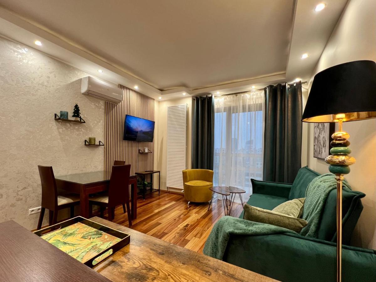 Platinum Tower Green Star Apart Apartment Varşovia Exterior foto