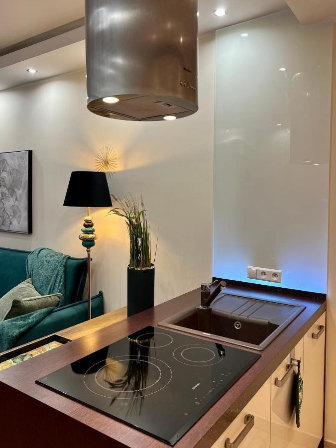 Platinum Tower Green Star Apart Apartment Varşovia Exterior foto