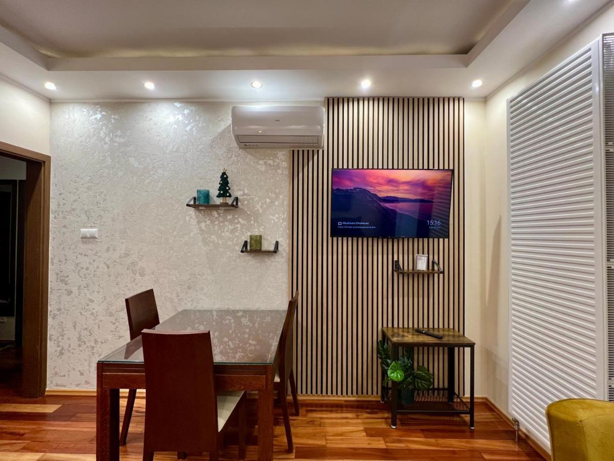 Platinum Tower Green Star Apart Apartment Varşovia Exterior foto